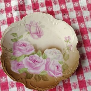 Talula Vintage Floral Plate with Pink Roses